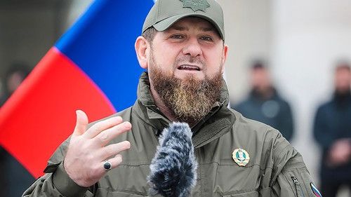 Zvažme použití jaderné zbraně, navrhuje Kadyrov po porážce v Lymanu